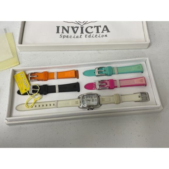 Invicta Lupah Special Edition Watch Set 4 Interchangeable Strap w/ Box & Manual - Picture 3 of 8